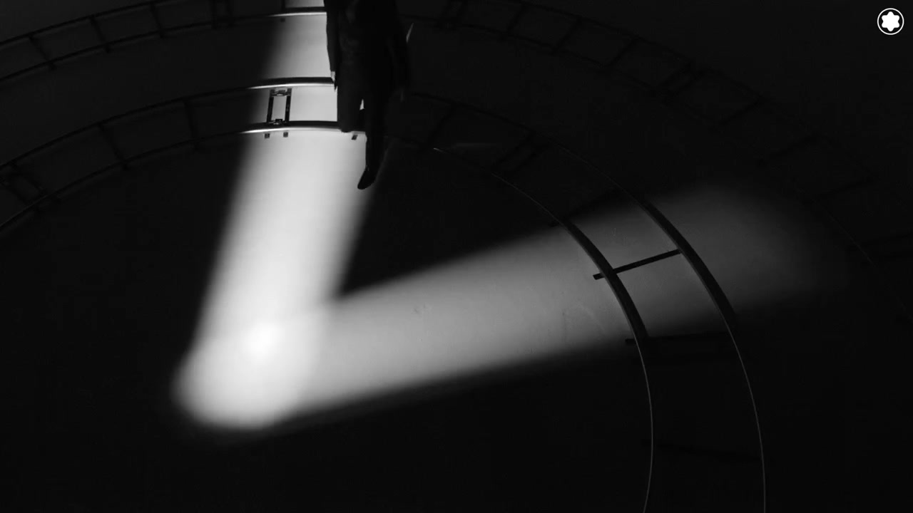 Preview frame from the Montblanc Legend Blue brand film